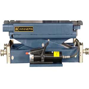 2.5 Ton Low Profile Pneumatic Rolling Jacks